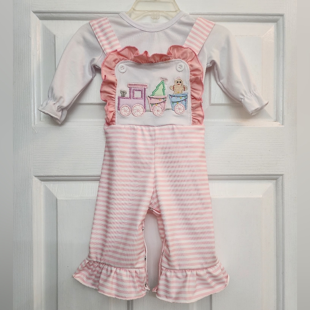 🎄 Pink and White Striped Two Piece Christmas Overall Set. Size 3mo. NWT!